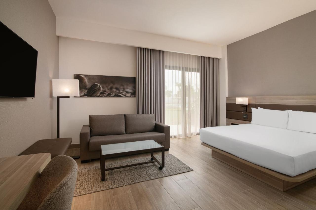 Ac Hotel By Marriott Пунта-Кана Экстерьер фото