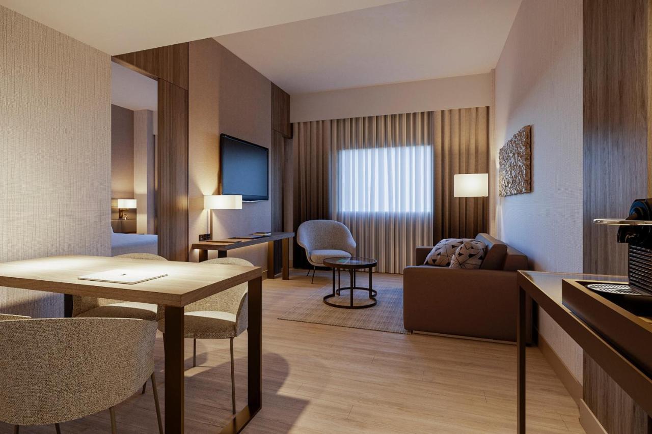 Ac Hotel By Marriott Пунта-Кана Экстерьер фото