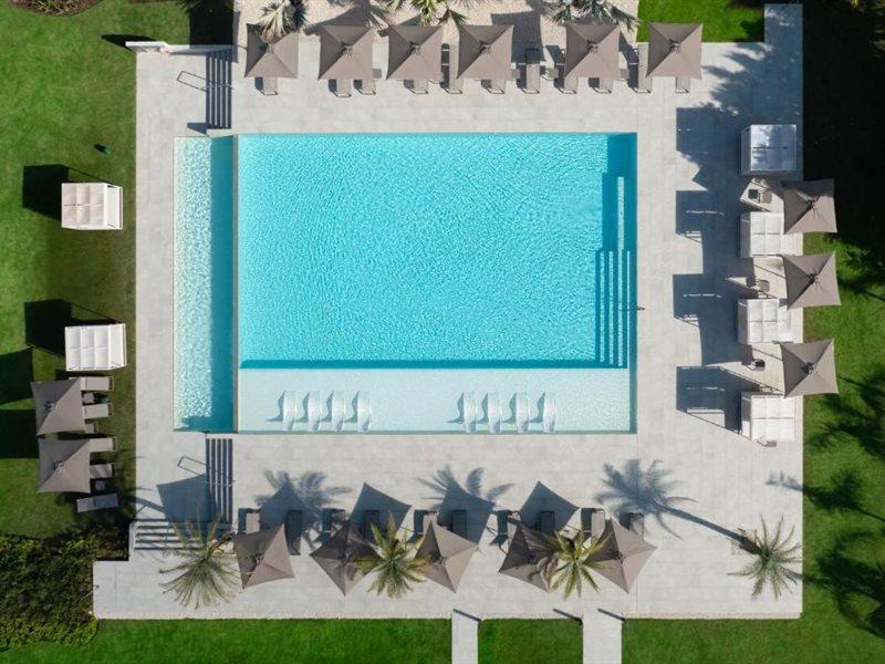 Ac Hotel By Marriott Пунта-Кана Экстерьер фото