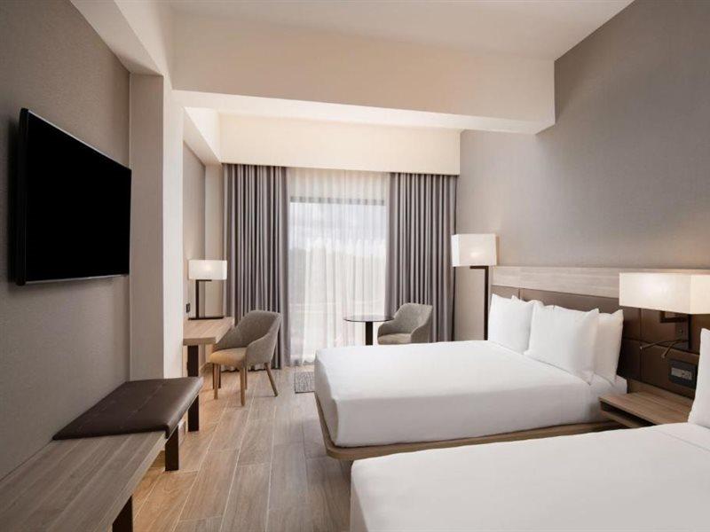 Ac Hotel By Marriott Пунта-Кана Экстерьер фото